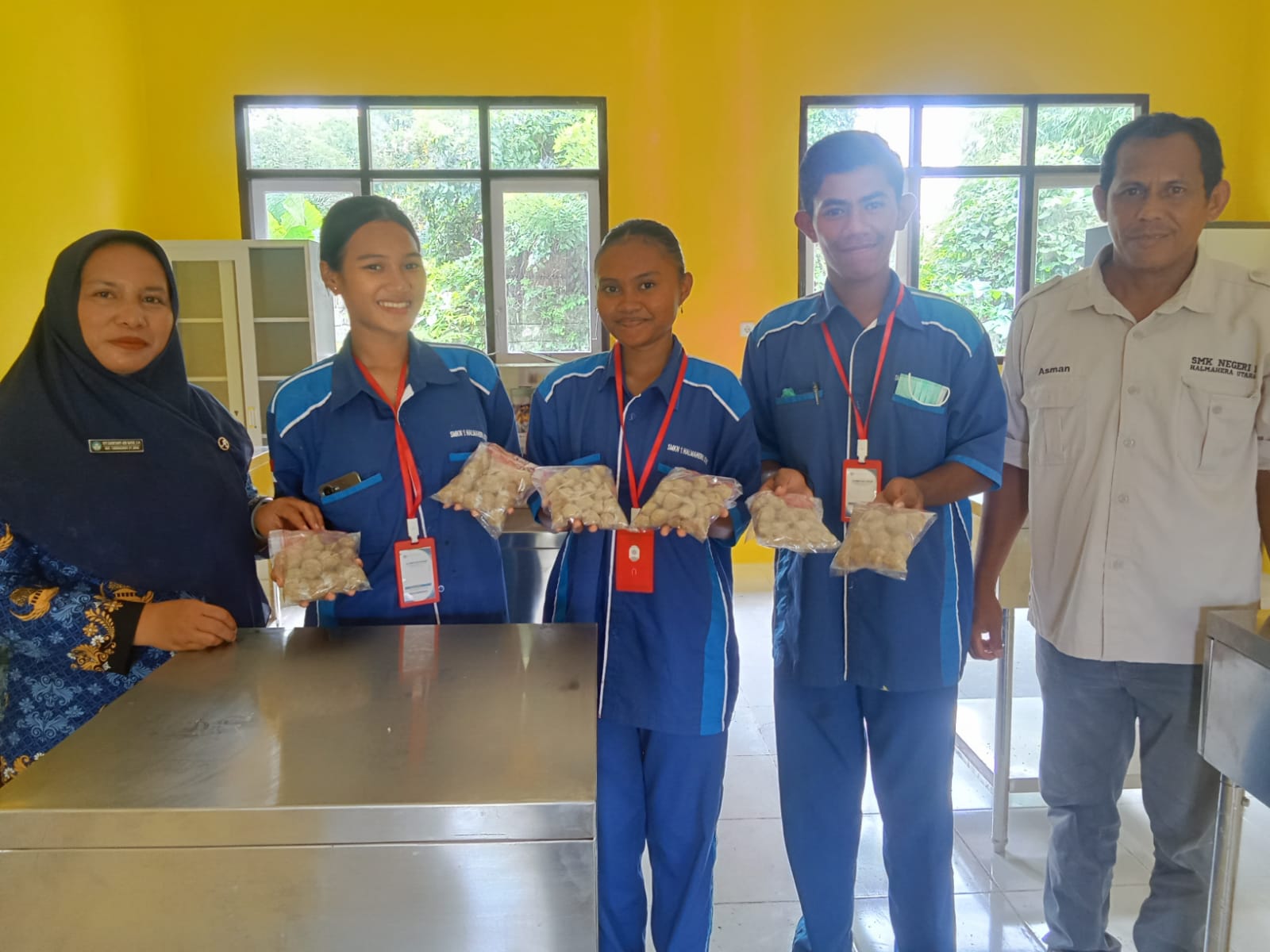 Praktik Laboratorium